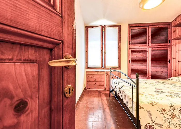 Golfo Di Campo * Pila (Livorno)